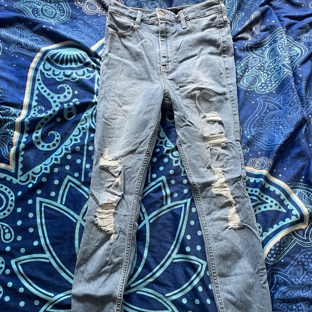 Ripped Hollister Skinny Jeans